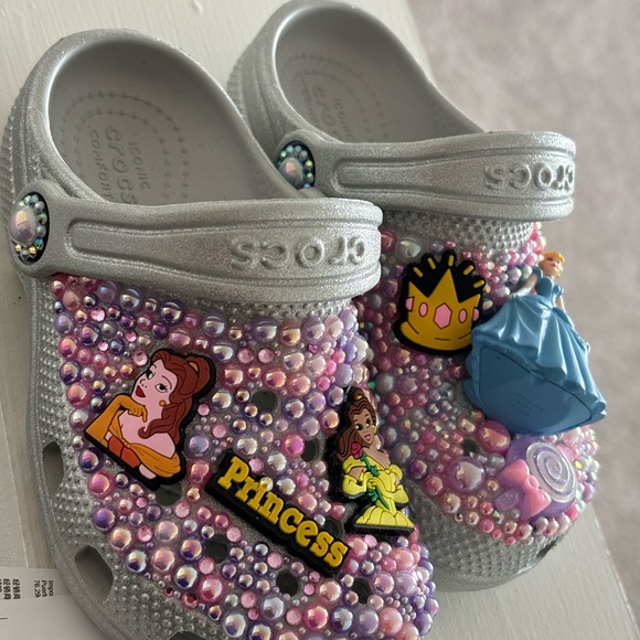 Kids Crocs - Picture 4 of 7